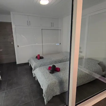 Paradise Lloret Apartman